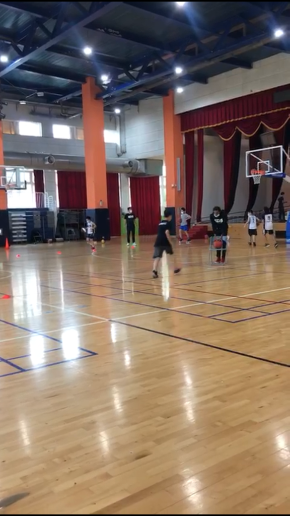 SUPREME SPORTS Basketball Camp